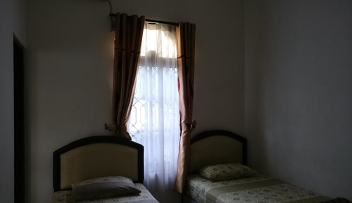 Habitación económica con 2 camas individuales