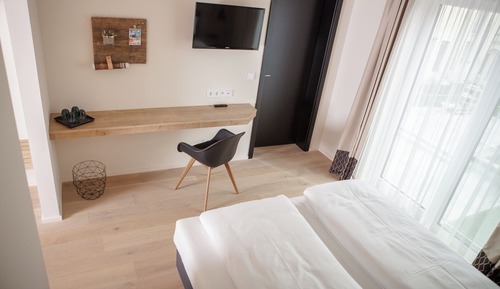 Habitación cuádruple, 2 habitaciones, vistas al jardín, planta baja