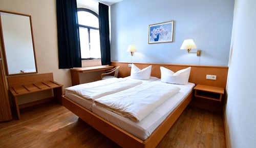 Double Room Single Use