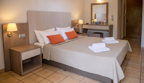 Habitación Confort doble, no fumadores, vistas al mar