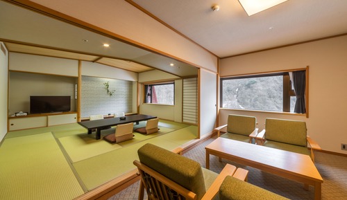 Habitación superior, no fumadores (main tower, river side, JP style)