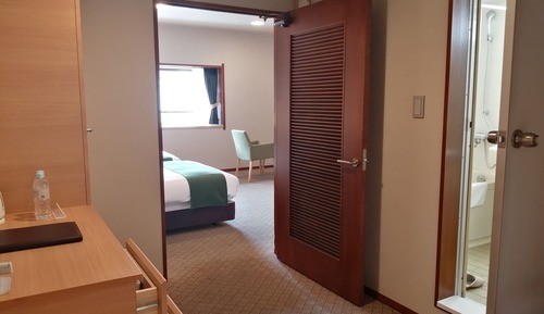 Habitación estándar con 2 camas individuales, no fumadores (main tower, city side)