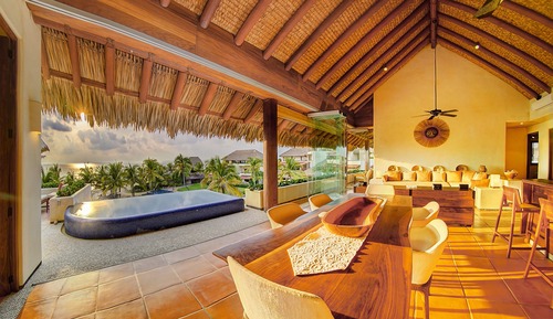 Villa presidencial, 3 habitaciones, cocina