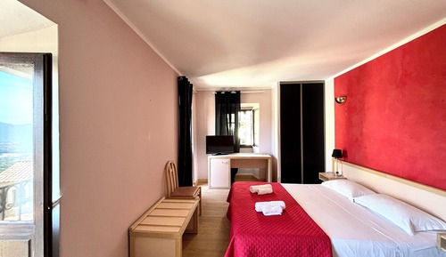 Habitación triple básica