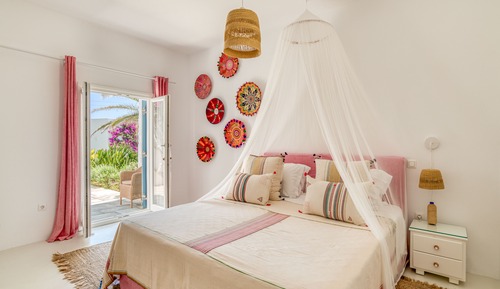 Habitación con 1 cama doble o 2 individuales, vistas parciales al mar (Serifos)