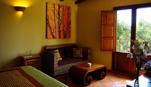 Habitación doble superior, 1 cama de matrimonio, vistas a la montaña, en la zona del jardín