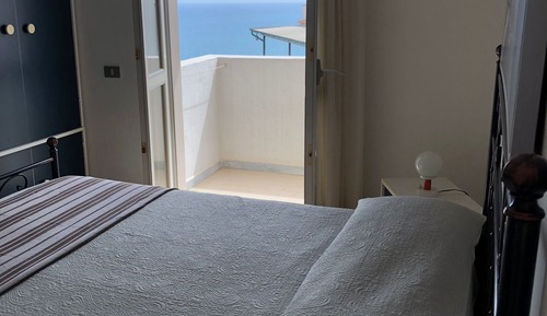 Habitación estándar doble, vistas al mar (laterale)
