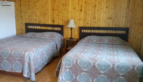 Habitación económica doble, 2 camas de matrimonio