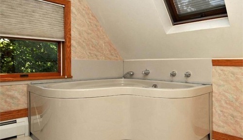 Suite familiar, baño privado, vistas al río (Victorian Loft Suite)