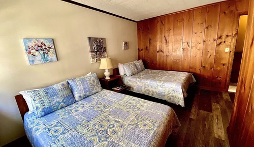 Habitación básica, 2 camas dobles