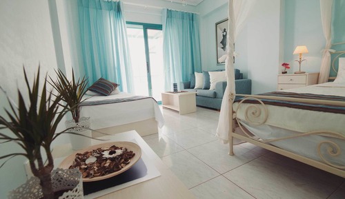 Suite, Sea View