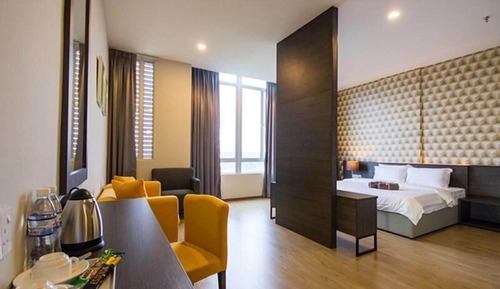 Suite presidencial, bañera de hidromasaje