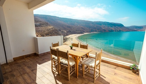 Apartamento familiar, 2 habitaciones, vistas al mar (5)