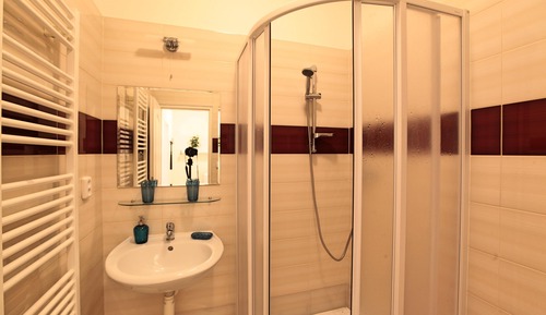 Habitación familiar doble, 2 habitaciones, baño privado (3)