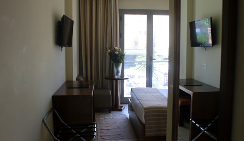 Habitación con 1 cama doble o 2 individuales