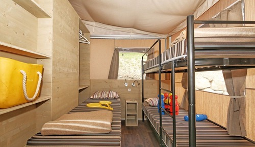 Tienda Deluxe, 2 habitaciones