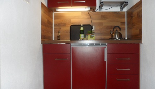 Estudio ejecutivo, baño privado, vistas al jardín (Studio 2 Rot)