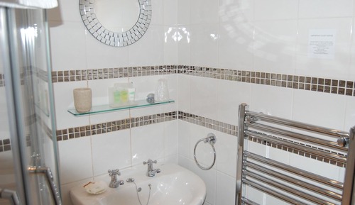Habitación económica doble, baño privado (Room 3)