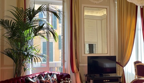Suite Royal, balcón, vistas a la ciudad