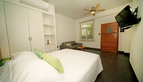 Habitación Deluxe, vistas a la piscina