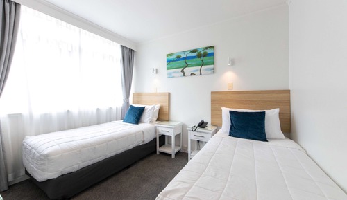 Suite familiar, 1 habitación, cocina básica, vistas al jardín (Unit 1)
