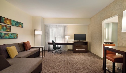 Suite, 1 habitación, no fumadores (Mobility Accessible, Roll-in Shower)