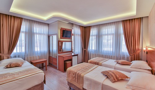 Habitación triple clásica, fumadores, vistas al mar