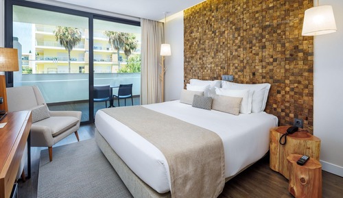 Habitación clásica con 1 cama doble o 2 individuales