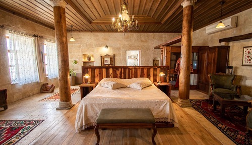 The Sultan Suite