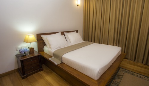 Habitación Deluxe doble, 1 cama de matrimonio, baño privado, vistas a la montaña