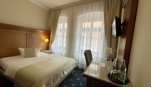 Habitación individual (Guesthouse, 100m away)