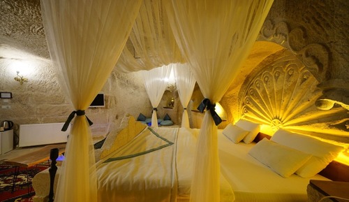 DUVEN King Suite Cave Room With Pool