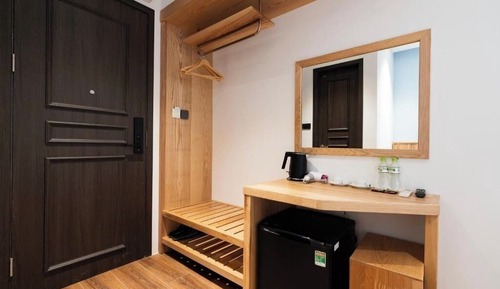 Suite, River View