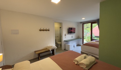 Deluxe Triple Room