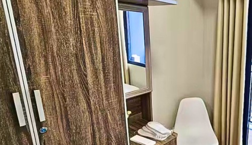 Suite, Balcony, Pool View