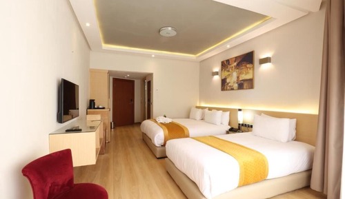 Triple Room, Balcony