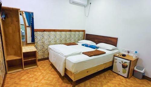 Senior Double Room