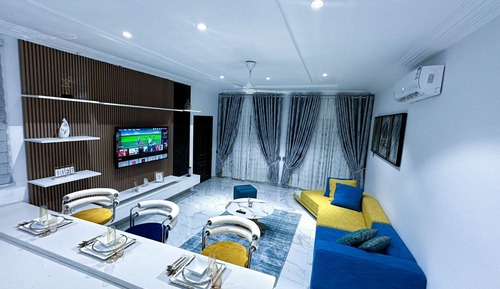 Comfort Apartment, Balcony, City View