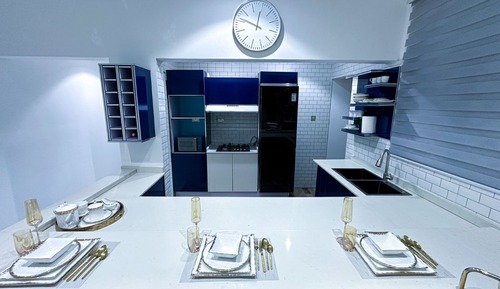 Family Apartment, Balcony, City View