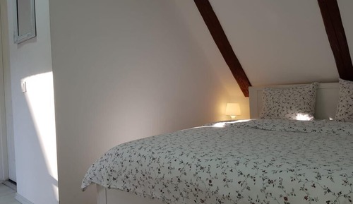Basic Double Room, Balcony, Courtyard View