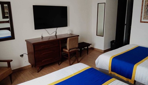 Classic Quadruple Room