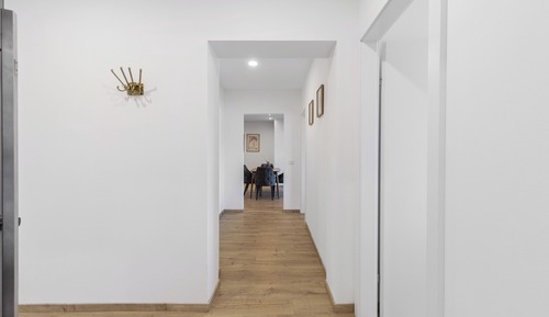 Luxury Apartment, Lake View