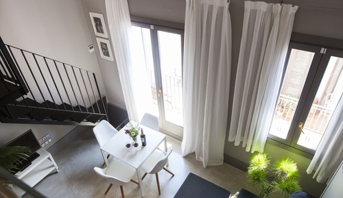 Loft, balcón