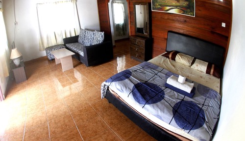 Studio House
