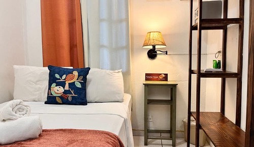Habitación básica doble, baño compartido