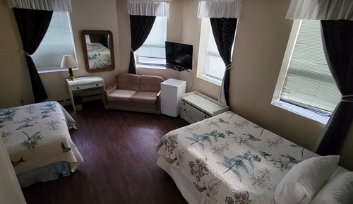 Habitación familiar, varias camas