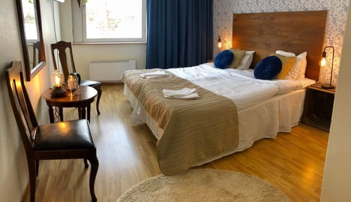 Habitación doble (One extra bed)