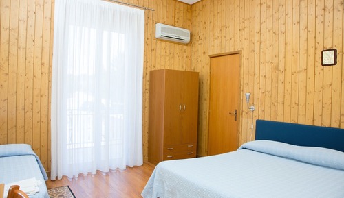 Habitación triple estándar