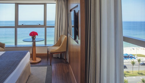 Luxo Plus com Cama Casal