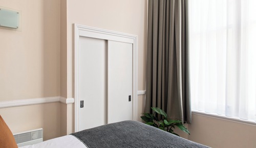 One Bedroom Apartment